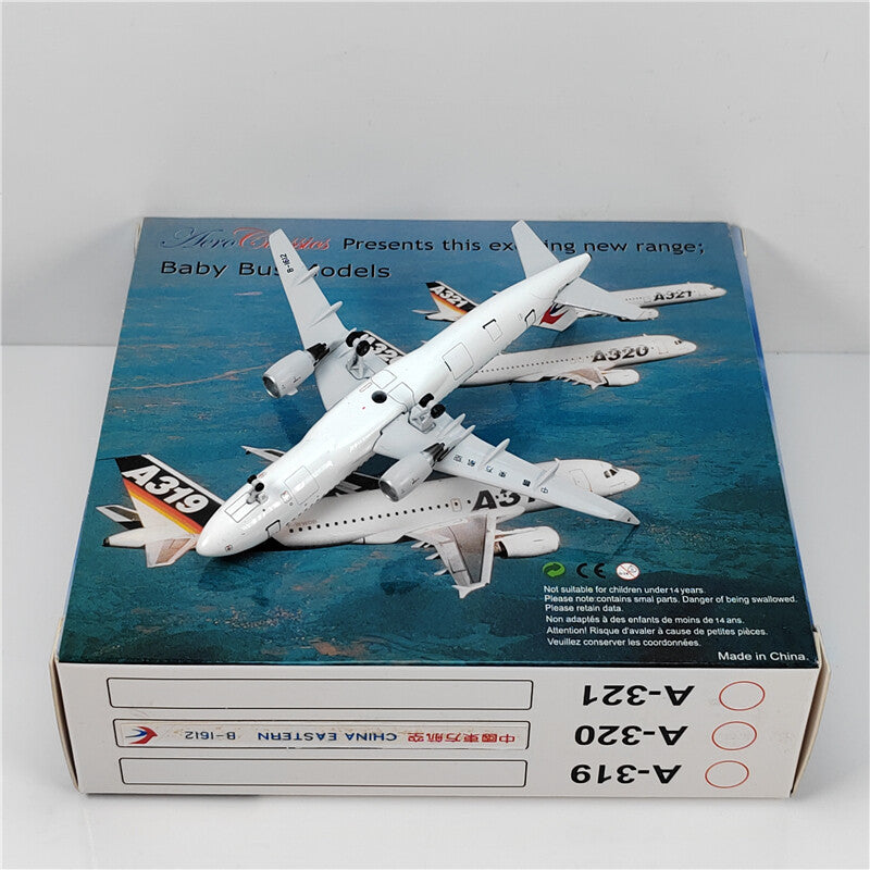 1:400 AeroClassics China Eastern A320 Passenger Airplane Diecast Model