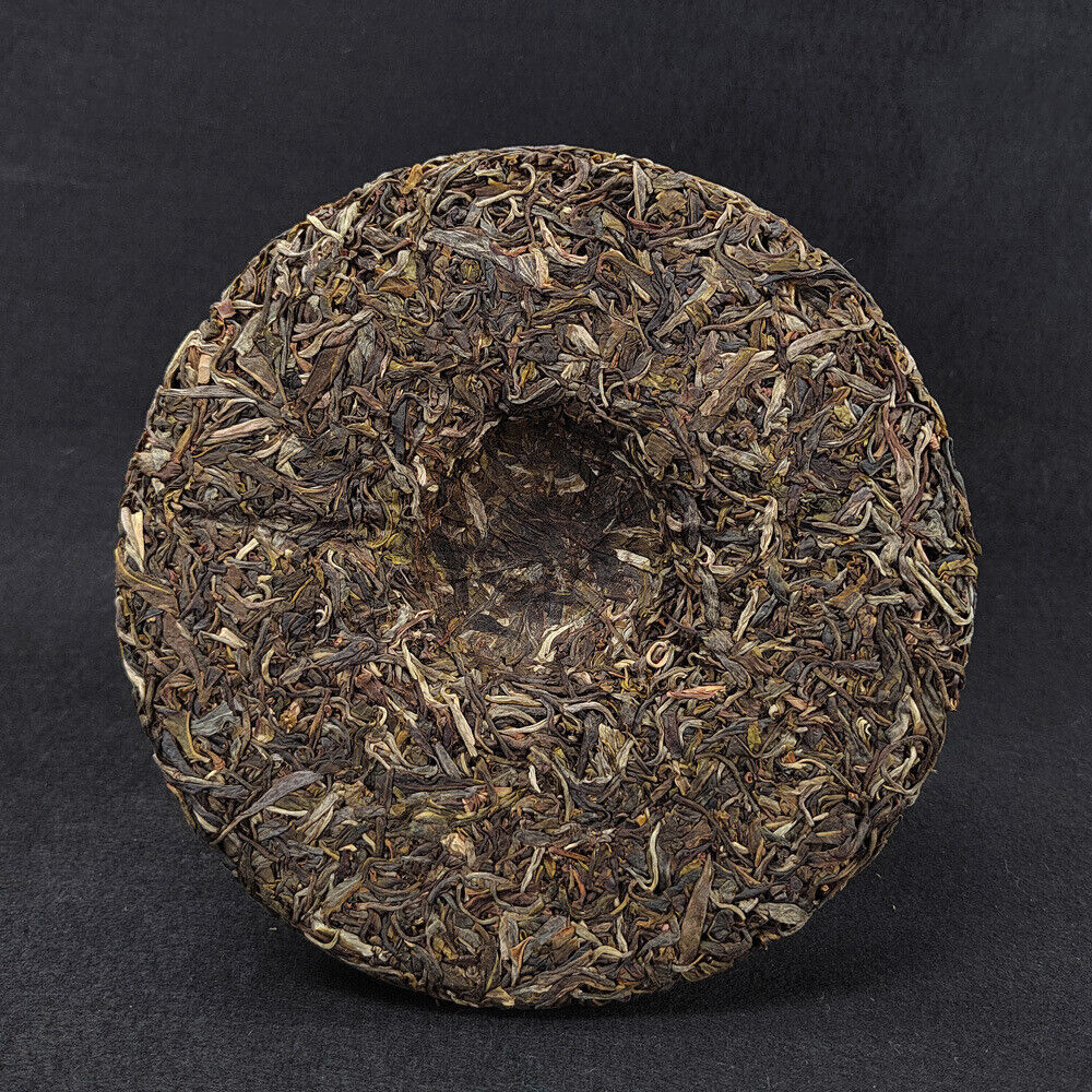 Yunnan Pu'er Raw Tea Cake Grinding Strong Ancient Tree Tea 357g