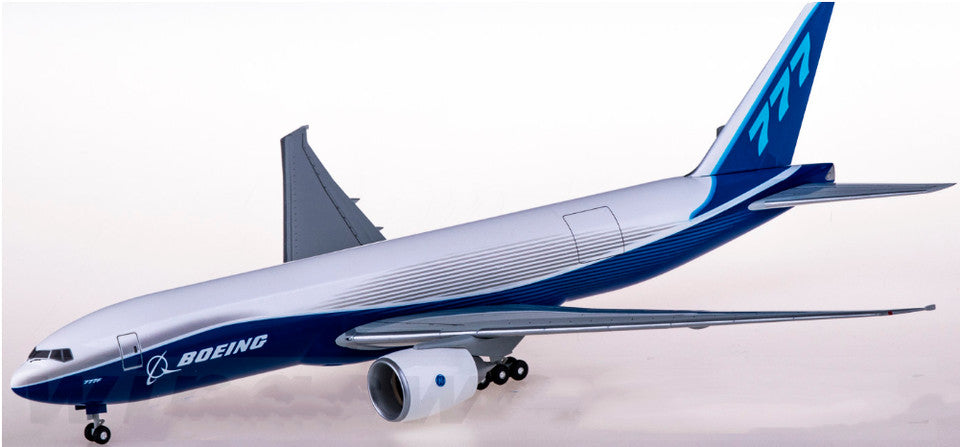 1:200 32CM Hogan BOEING 777-200LRF Airfreighter Plane ABS Plastic Aircraft Model