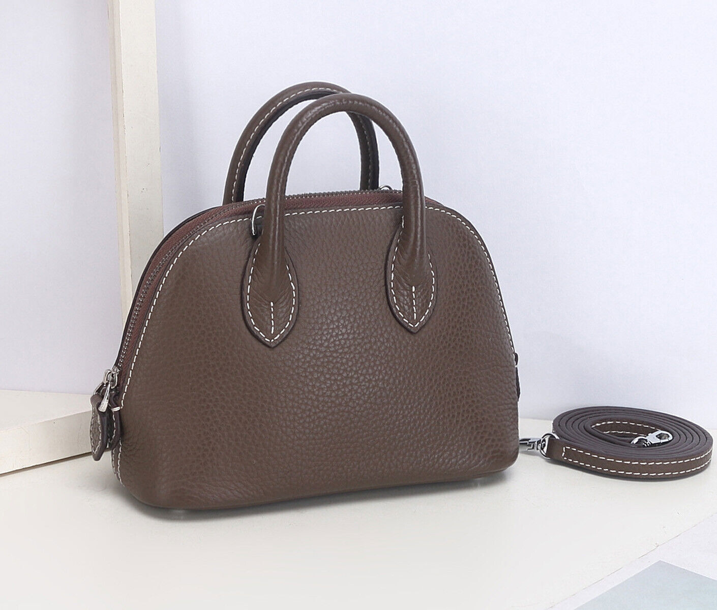 Women's Mini Bag Genuine Leather Shell-Shaped Handbag Luxury Bag Crossbody Purse