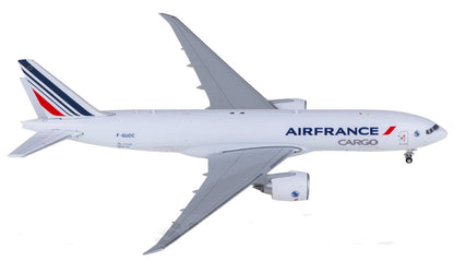 1:400 Geminijets Air France Boeing 777-200LRF Passenger Airplane Diecast Model
