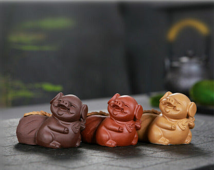 Yixing Zisha Artware Tea Pet Wealthy Mascot Pig Statue Table Decoration Ornament