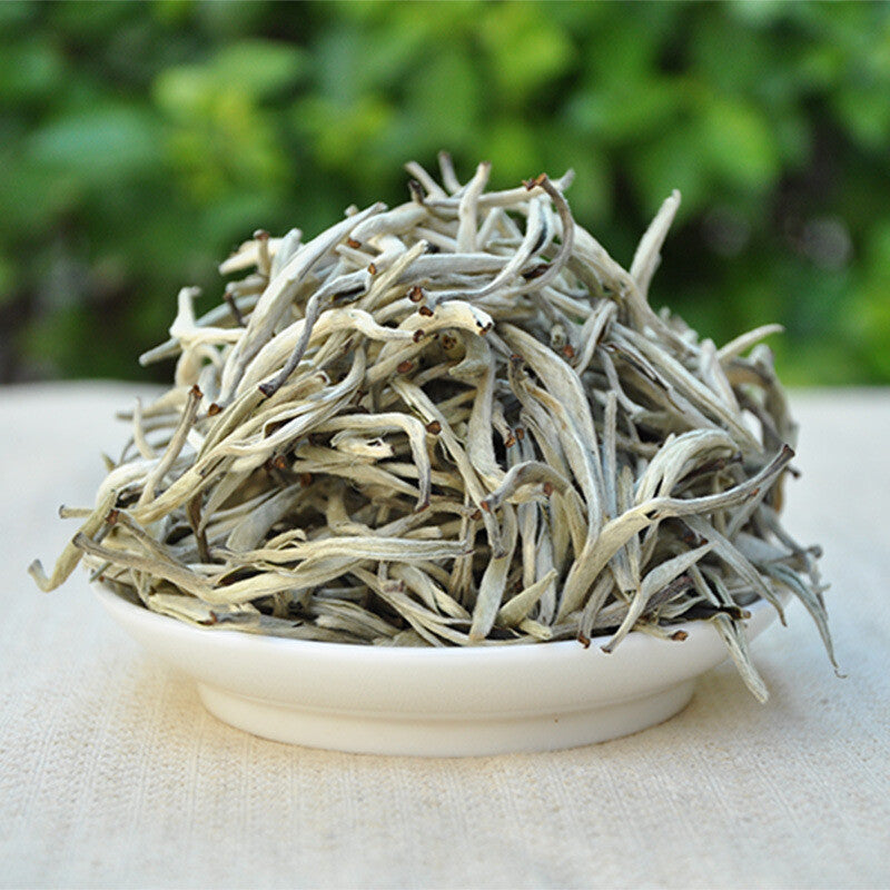 Chinese White Tea Silver Needle White Tea Natural Bai Hao Yin Zhen Anti-old 250g