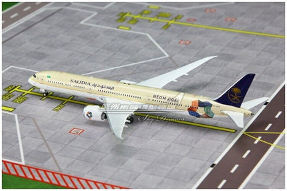 1:400 Phoenix SAUDI BOEING 787-10 Passenger Airplane Diecast Aircraft Model