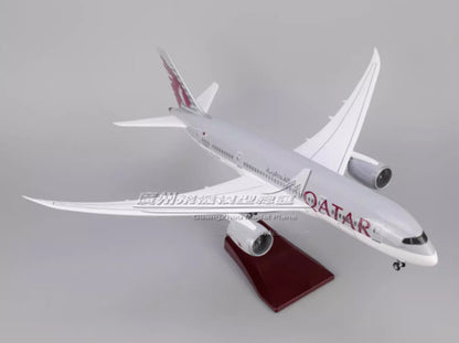 1:130 43CM QATAR BOEING 787 Passenger Plane Landing Gear Resin Aircraft Model