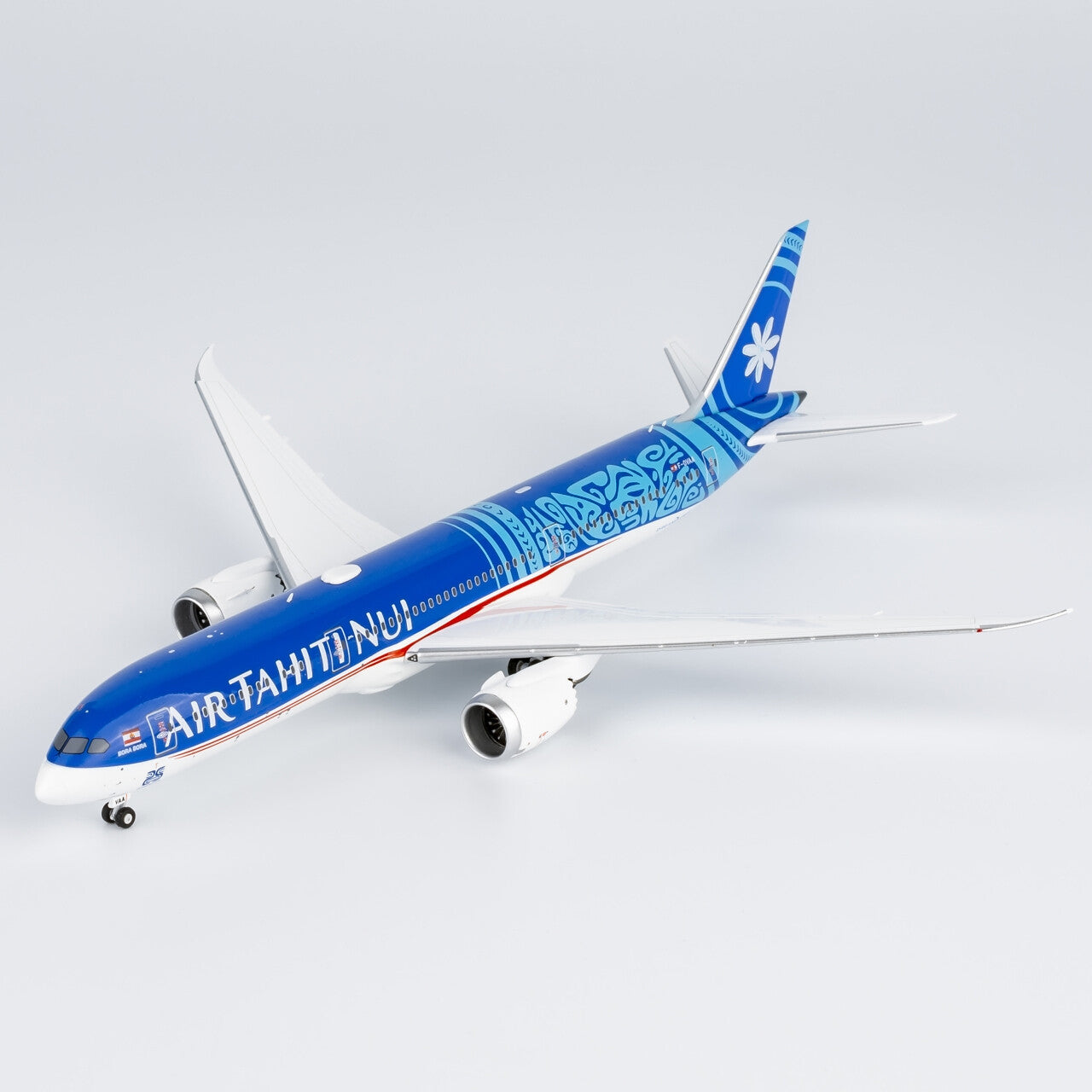 1:400 NGmodels Air Tahiti Nui B787-9 Dreamliner Passenger Airplane Diecast Model