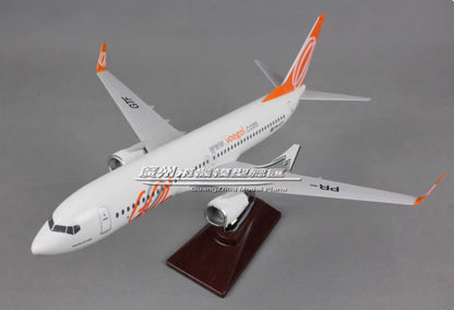 41CM GOL BOEING 737-800 PR-GTF Passenger Aeroplane Resin Aircrarft Plane Model