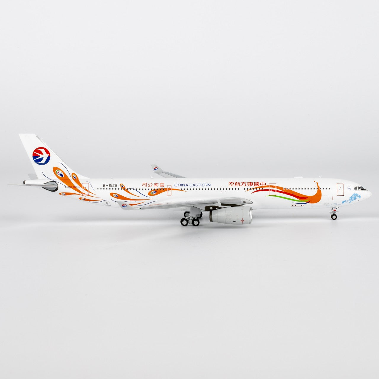 1:400 NGmodels China Eastern Airbus A330-300 Passenger Diecast Plane Model