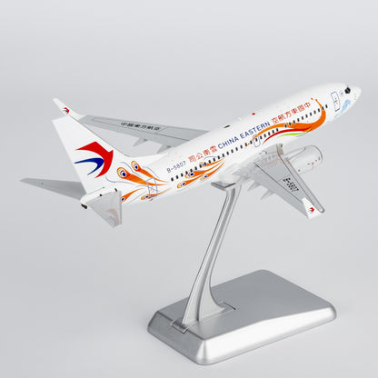 1:200 NGmodels China Eastern B737-700 Passenger Airplane Diecast Plane Model
