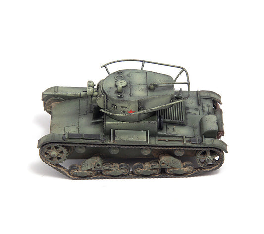 1/72 Soviet T-26 T26 Light Tank Model 1933 Antenna Edition