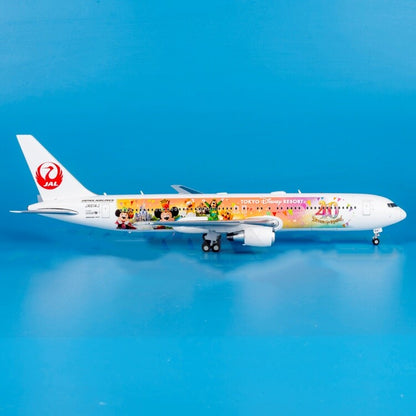27CM 1:200 JC Wings Japan Airlines B767-300ER Passenger Airplane Diecast Model
