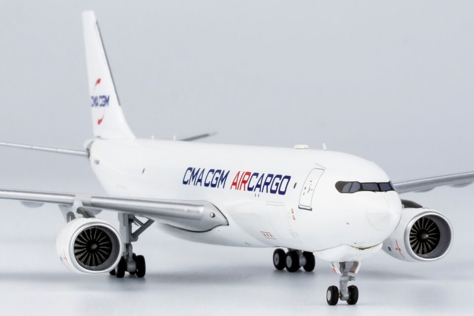 1:400 NG Model CMA CGM AirCargo AIRBUS A330-200F Airplane Diecast Aircraft Model