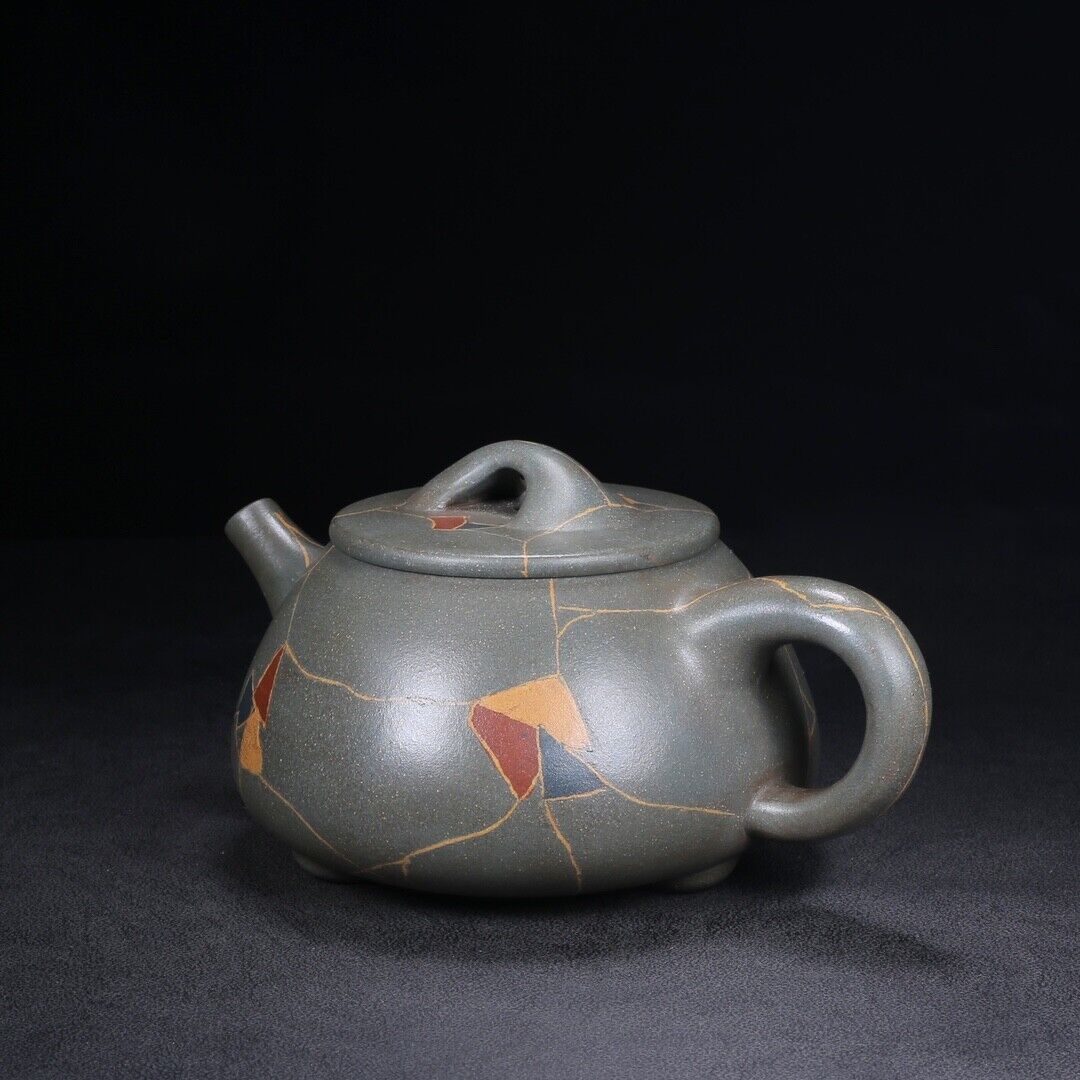 Chinese Yixing Zisha Clay Handmade Exquisite Teapot（石瓢 底款：景舟制壶）