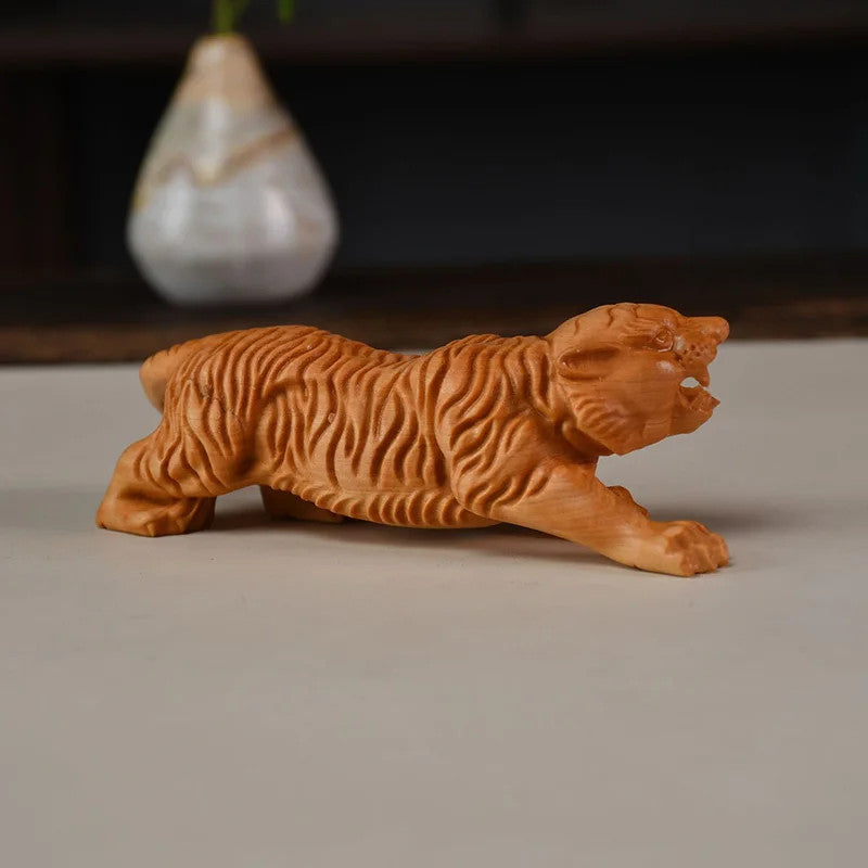 Wood Carving Tiger Sculpture Figurines Chinese Characteristic Office Decoration
