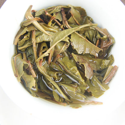 Iceland Raw Pu'er Tea Leaves Yunnan Ancient Tree Pu'er Tea Loose Tea Gold Leaf