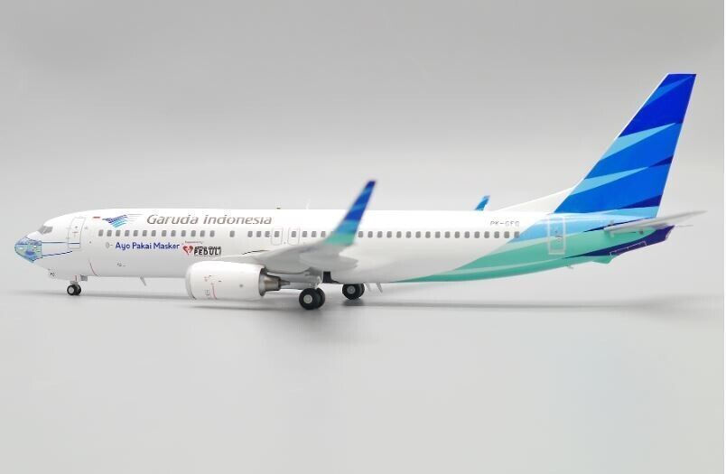 1:200 JC Wings Garuda Indonesia BOEING 737-800 Passenger Aircraft Diecast Model
