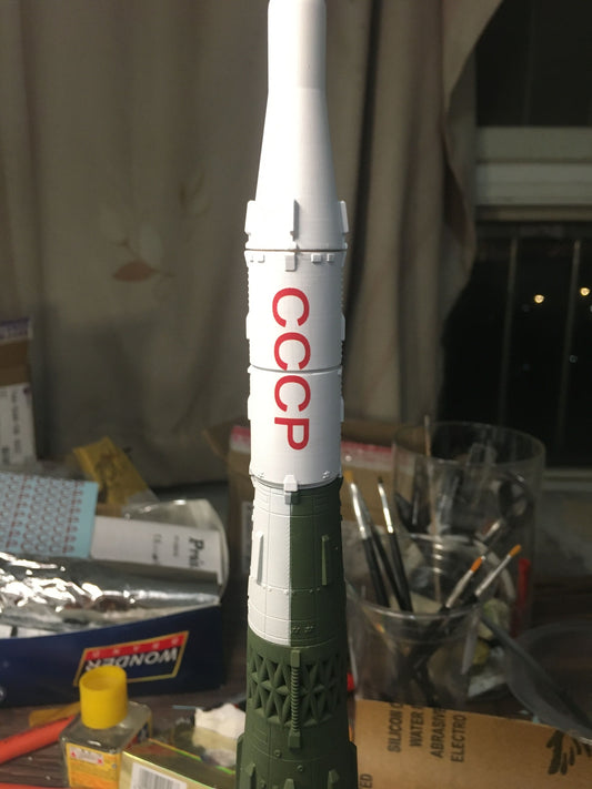 1:250 Scale CCCP N1 Landing moon rocket model Finished Painted product