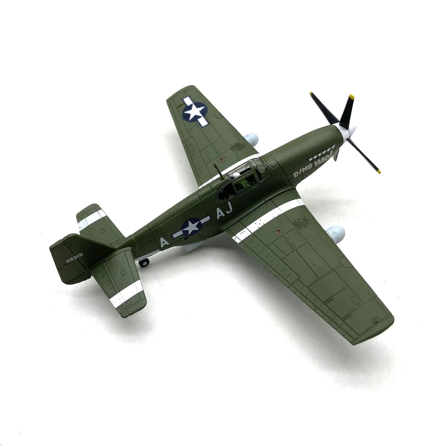 1:72 Military WW2 P-51B Mustang Fighter Alloy Aircraft Model Plane Ornaments A
