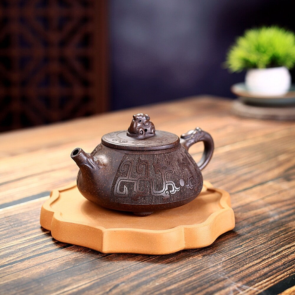 300ml China Yixing Zisha Clay Tea Pot Handmade Carved Dragon Design Shipiao Pot