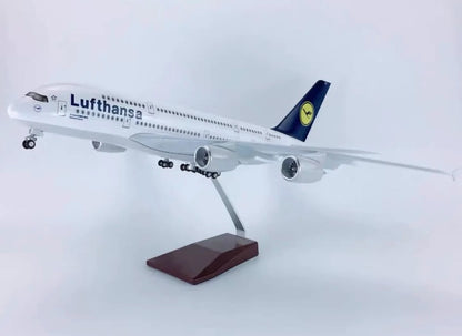 46CM 1:160 Lufthansa AIRBUS A380 Passenger Airplane Landing Gear Resin Model