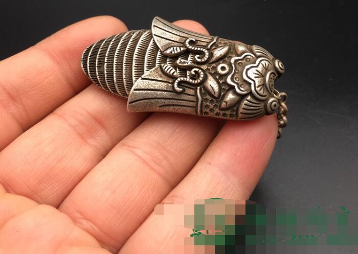Antique Vintage Tibetan Silver Cicada Pressure Lapel Pendant Old Items -