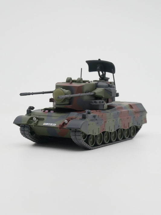 1/72 MAZ 535A Soviet Heavy Truck Tank Transport Tractor Military Model