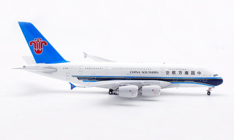 1:400 Aviation CHINA SOUTHERN AIRBUS A380-800 Passenger Airplane Diecast Model