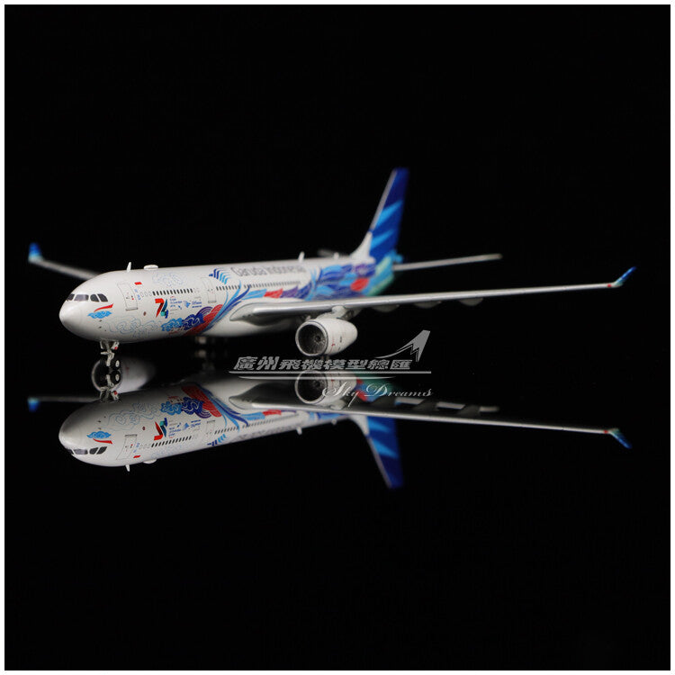 1:400 JC Wings Garuda Indonesia Plane A330-300 Diecast Aircraft Model