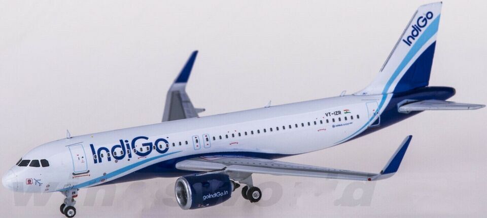 1:400 Phoenix Indigo AIRBUS A320neo Passenger Airplane Diecast Aircraft Model