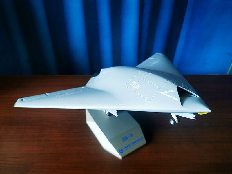 1:48 28CM AVIC China G-11 Attack Fighter Plane Diecast Military Aircraft Model