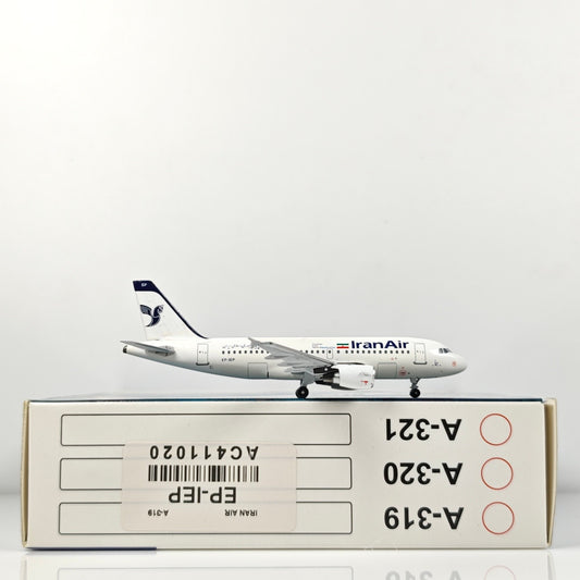 1:400 Aeroclassics Iran Air Airbus A319 EP-IEP Passenger Plane Diecast Model