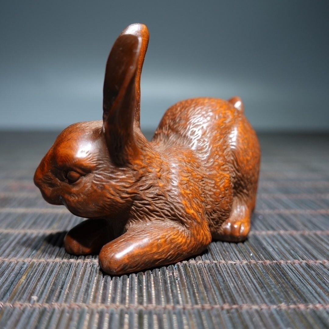 Old Artifacts Bunny Statue Finely Carved Boxwood Rabbit Ornaments Hare Statuette