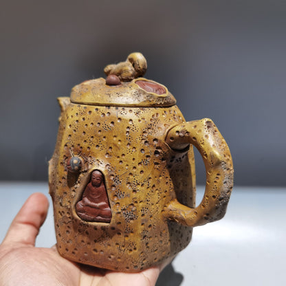 Chinese Yixing Zisha Clay Handmade Exquisite Teapot （六方松鼠壶 低款：时大彬)