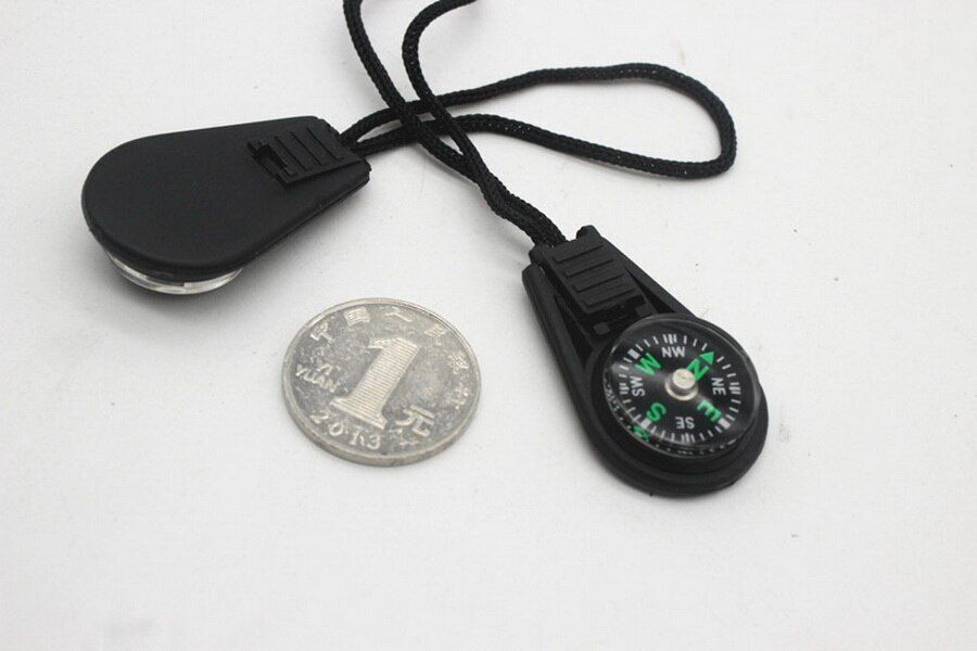 1000pcs New Pull Mini Compass Backpack Bag Strap Charm Outdoor Sport Hiking Tool