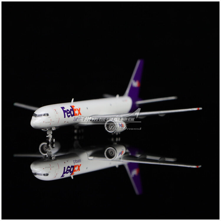 1:400 GeminiJets FedEx BOEING 757-200SF Airplane Diecast Aircraft Plane Model