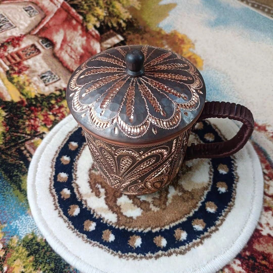 Chinese Handmade Copper Teacup 8.5cm Ethnic Mug with Lid