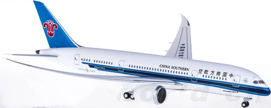 1:200 28CM Hogan CHINA SOUTHERN BOEING 787-8 Passenger Plane ABS Plastic Model