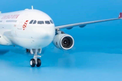 1:200 32CM JC WINGS Cathay Dragon AIRBUS A330-300 Passenger Plane Diecast Model