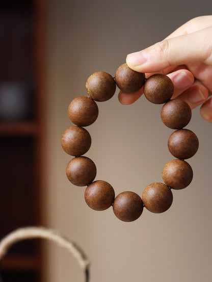 20mm Chinese Natural Eaglewood Handmade Exquisite Bracelets 31307