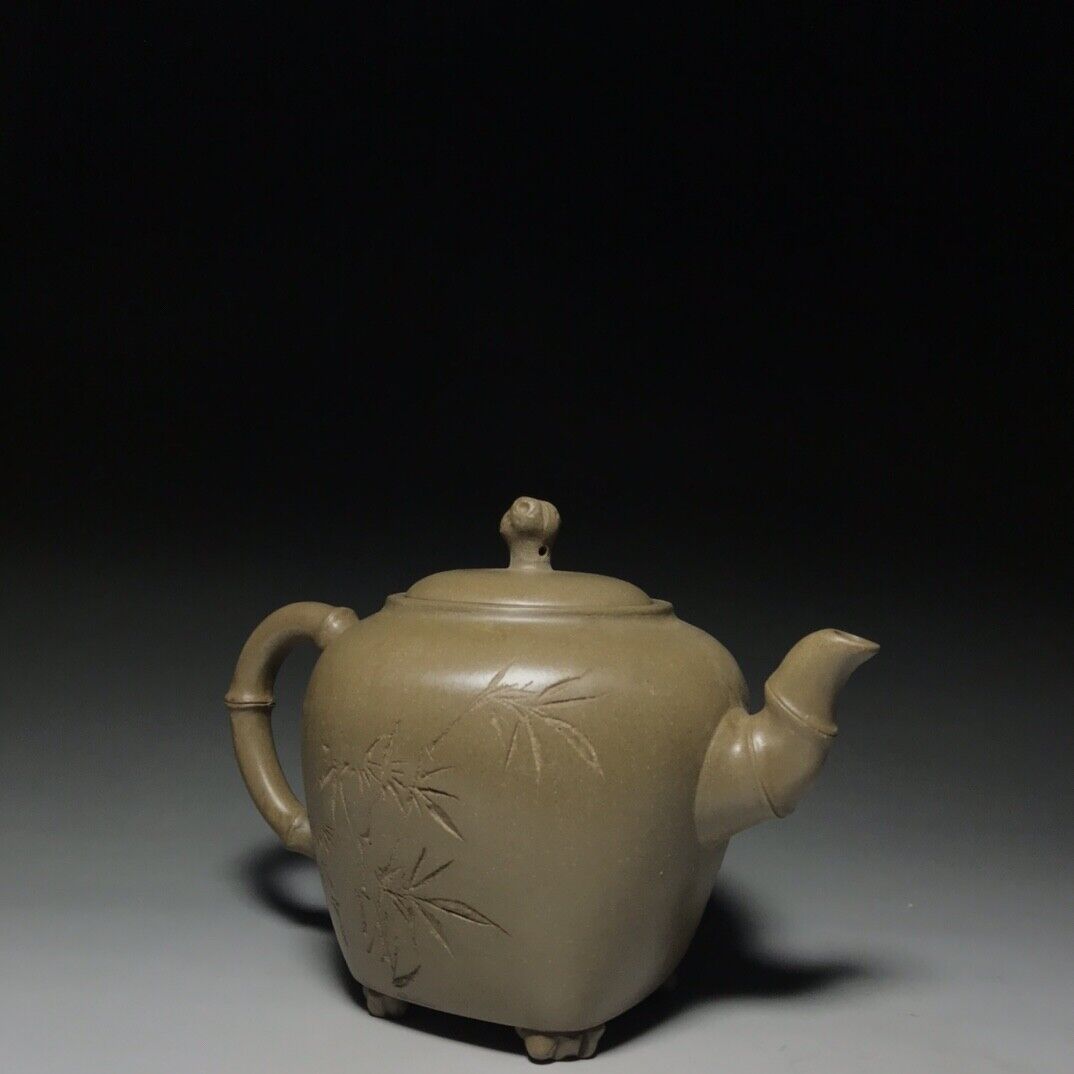 Chinese Yixing Zisha Clay Handmade Exquisite Teapot（：湖石 底款：朱可心）