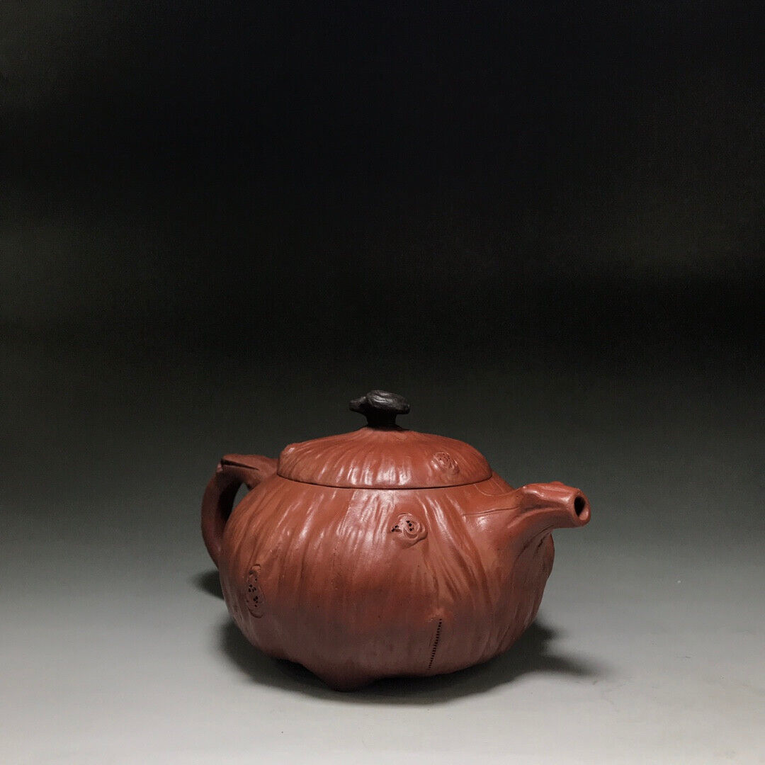 Chinese Yixing Zisha Clay Handmade Exquisite Teapot （供春 底款：顾景舟）