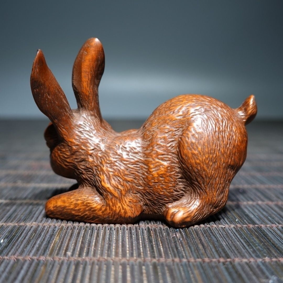Old Artifacts Bunny Statue Finely Carved Boxwood Rabbit Ornaments Hare Statuette