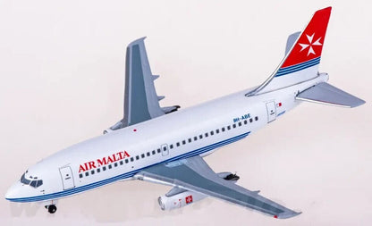 1:400 Aeroclassics AIR MALTA BOEING 737-200 Passenger Airplane Diecast Model