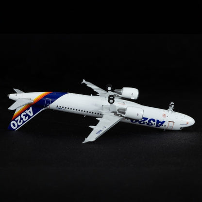 1:400 Kylin China Airlines Airbus A320 F-WWBA Passenger Airplane Diecast Model