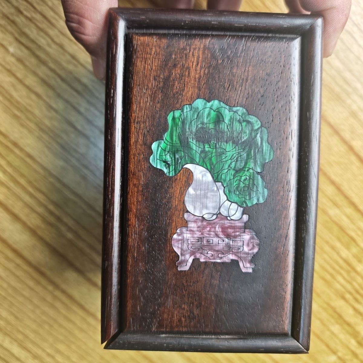 Rosewood Inlaid Shell Jewelry Box Random Pattern Drawer Type Storage