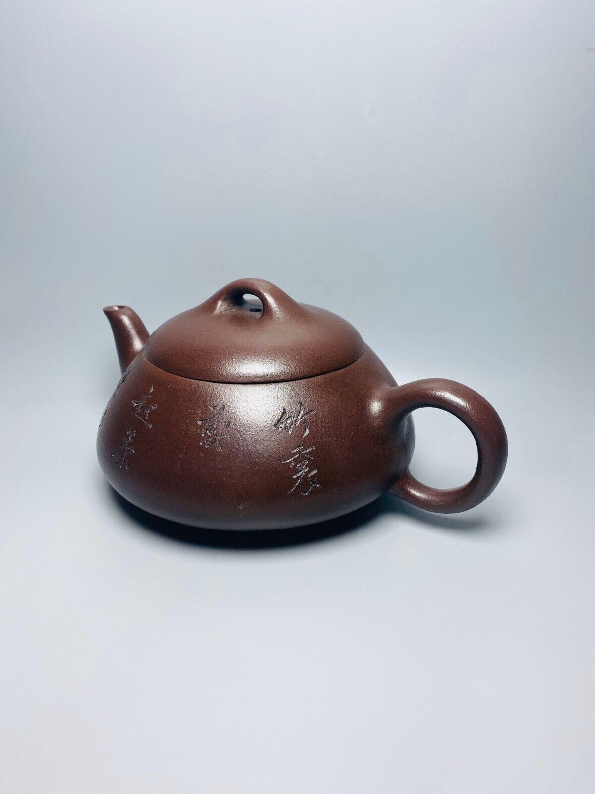 Chinese Yixing Zisha Clay Handmade Exquisite Teapot（汉堂石瓢 底款：顾景舟）