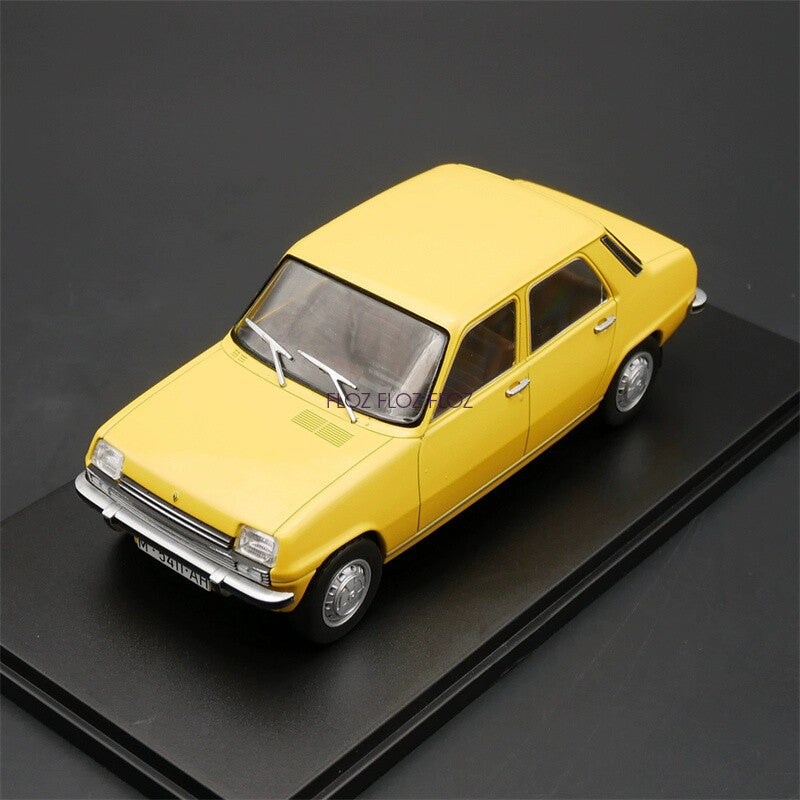 for IXO for Renault for Siete 1974 1:24 Truck Pre-built Model