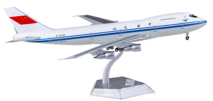 1:200 SQ Wings CAAC Boeing 747-200 B-2446 Passenger Airplane Diecast Model