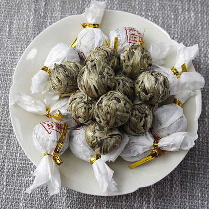 Yunnan White Tea Jinggu Bai Hao Yinzhen Longzhu Single Bud Moonlight White Bud