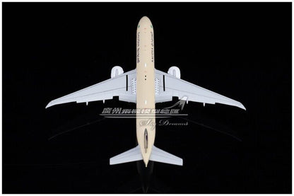 1:400 JC Wings Saudi BOEING 777-300ER Passenger Airplane Flap Down Diecast Model